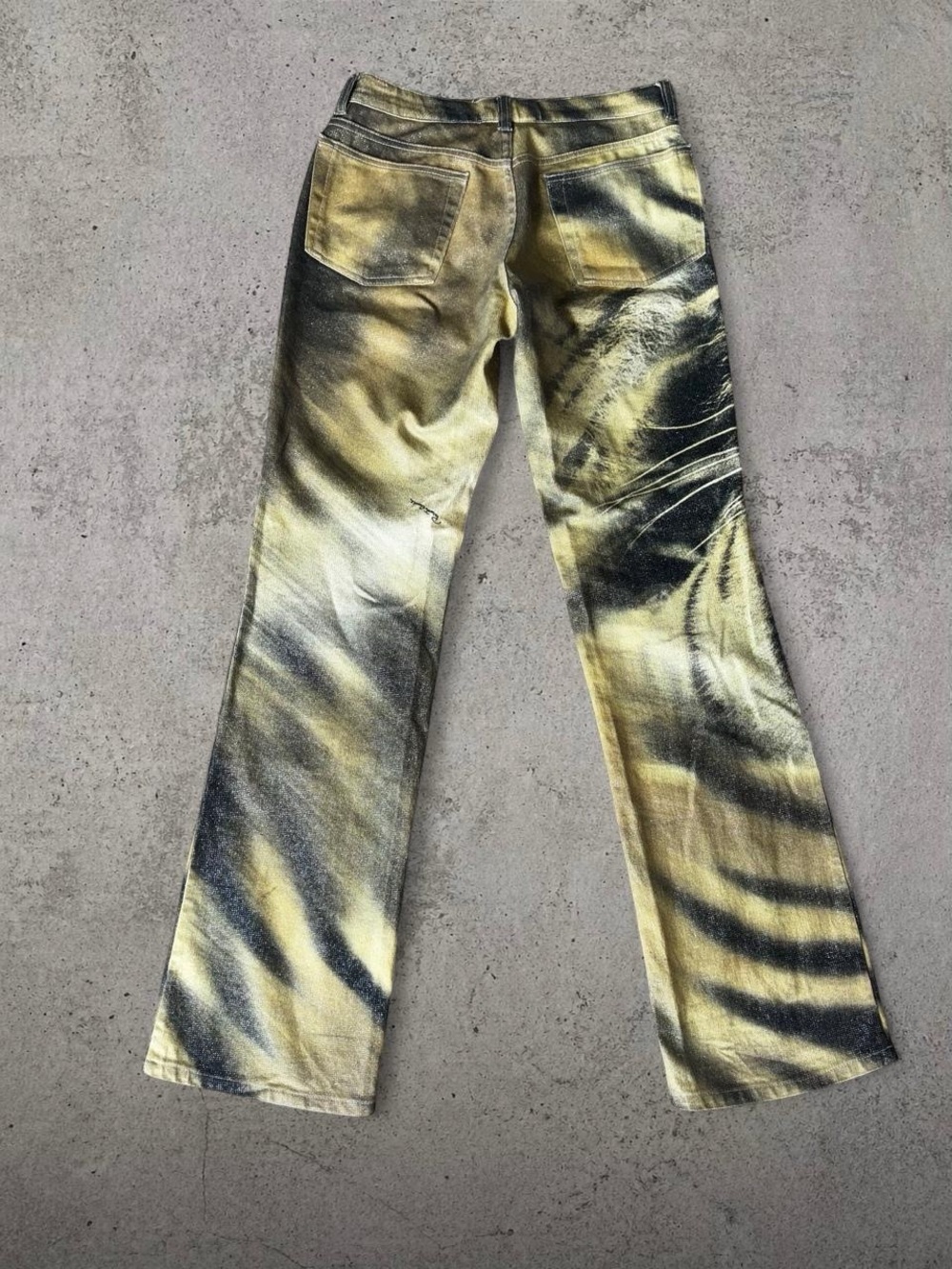 Roberto Cavalli 2003 Iconic Tiger Jeans - Picture 4 of 6